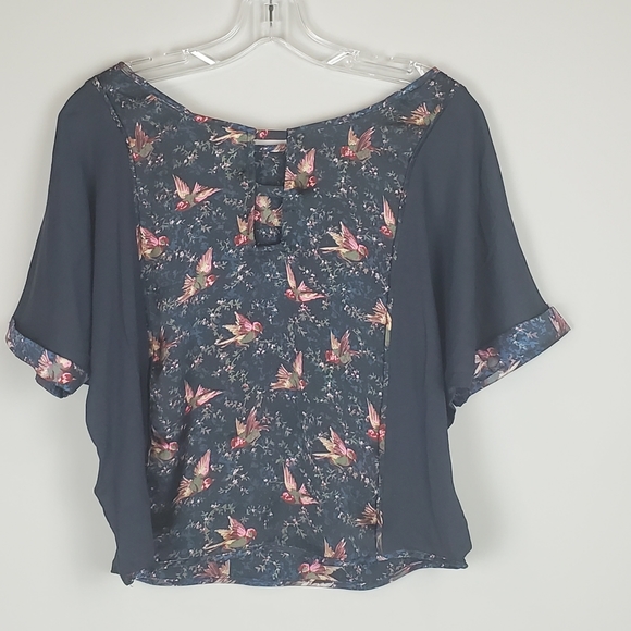 Anthro Tiny Reeves Crop Top - Picture 2 of 7